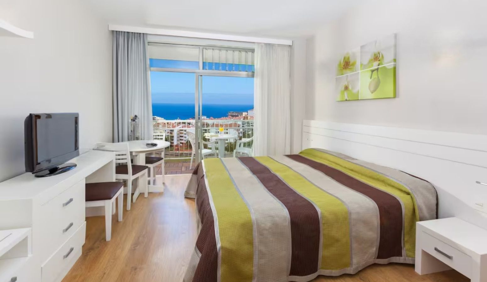 Hotel Parque Vacacional Eden 3*